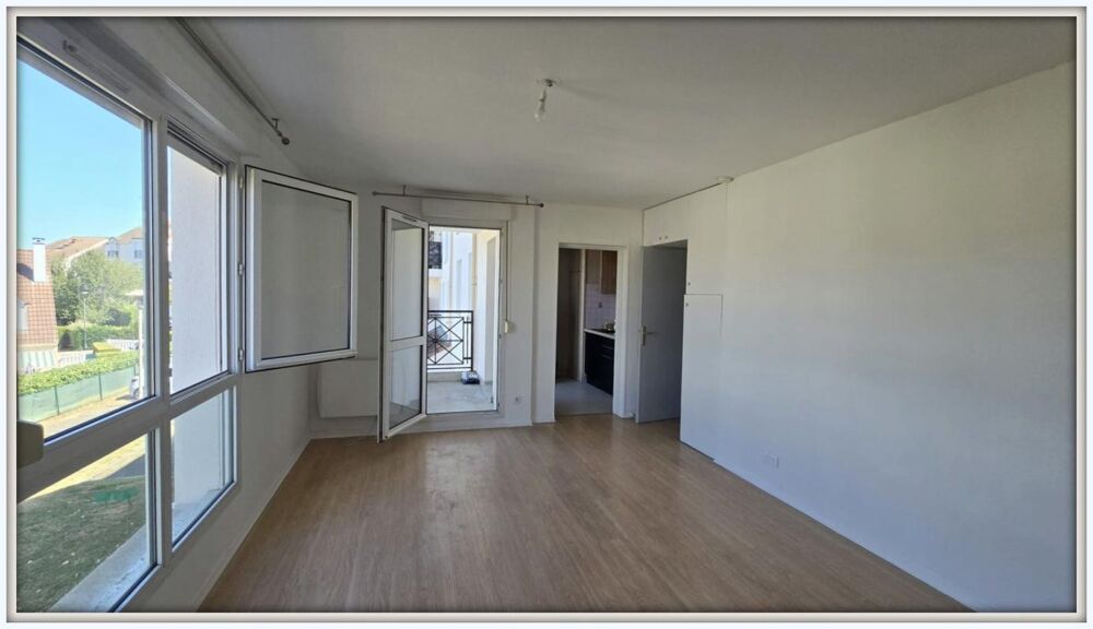 Vente Appartement Appartement à vendre 2 pièces OSNY (95) Osny