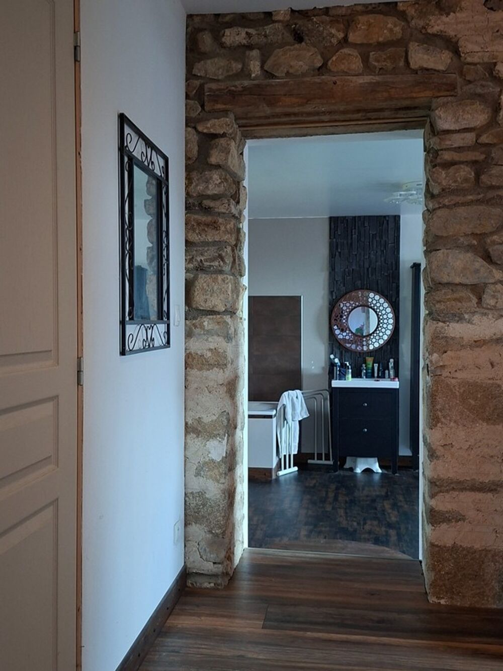 Vente Ferme Fermette habitation 180 m2 habitable, et nombreuses dépendances à rénover. Moins de 10min d'Alencon, 4 min de St Ceneri le Gérei Mieuxce