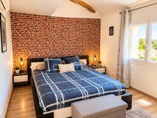 Vente Maison Maison charentaise rénovée de 130 m², 4 chambres, garage et jardin clôturé Ecoyeux