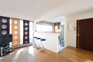  Appartement à louer 2 pièces 55 m²