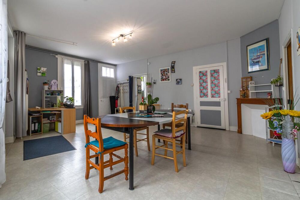 Vente Maison Maison Chabris 7 pièce(s) 134.98 m2 Chabris