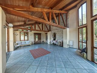  Maison à vendre 7 pièces 242 m²