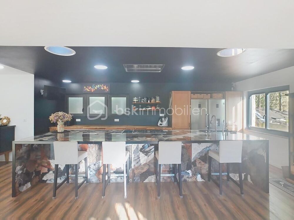  vendre  Proprit/chteau Chessy (77700)