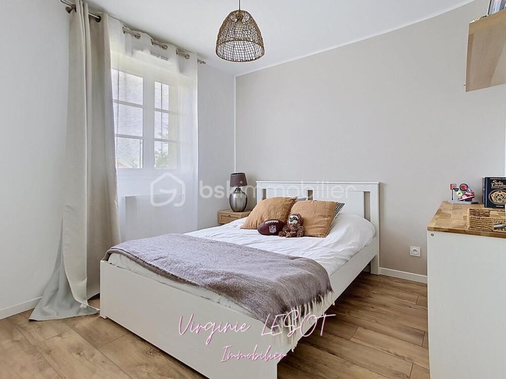 à vendre  Maison Montévrain (77144)