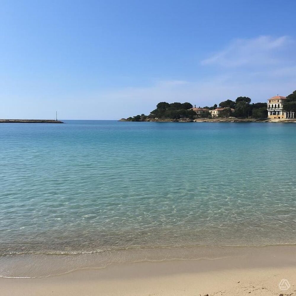 Vente Appartement Coquet studio expo SUD coeur Bandol - 165 000 Bandol