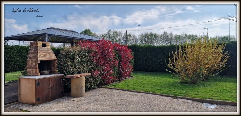 Vente Maison Maison à vendre 5 pièces SENNECE LES MACON (71)terrain clos 1600 m² piscine Sennece les macon