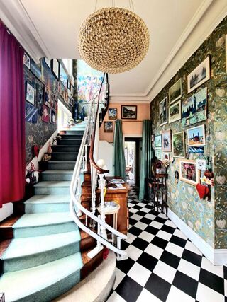  Propriété/château à vendre 8 pièces 240 m²