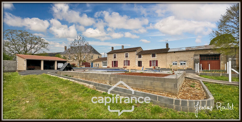 Vente Maison Maison en pierre à vendre 6 pièces 4 chambres + studio indépendant sur terrain 3 260 m² avec dépendances Champigny-En-Rochereau Champigny en rochereau