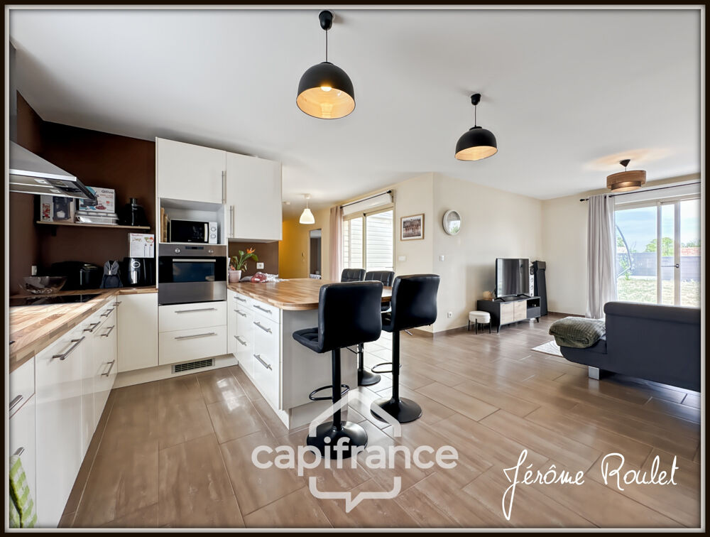 Vente Maison Maison plain-pied à ossature bois à vendre – 102 m² – 3 chambres – Vouzailles (86170) Vouzailles