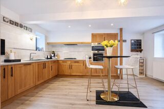  Maison à vendre 9 pièces 255 m²