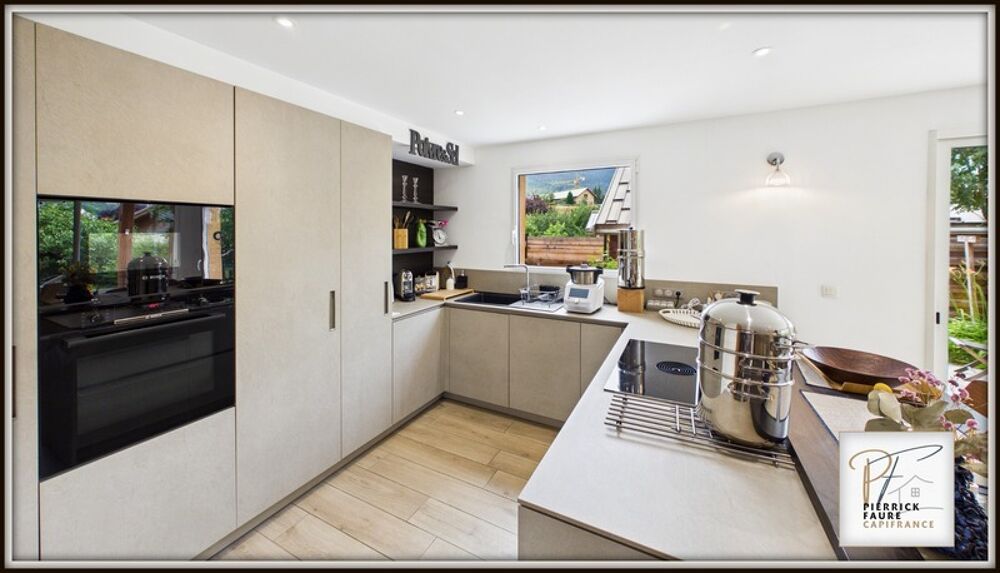 Briançon  Élégante maison familiale de 171.8m², jardin et garage