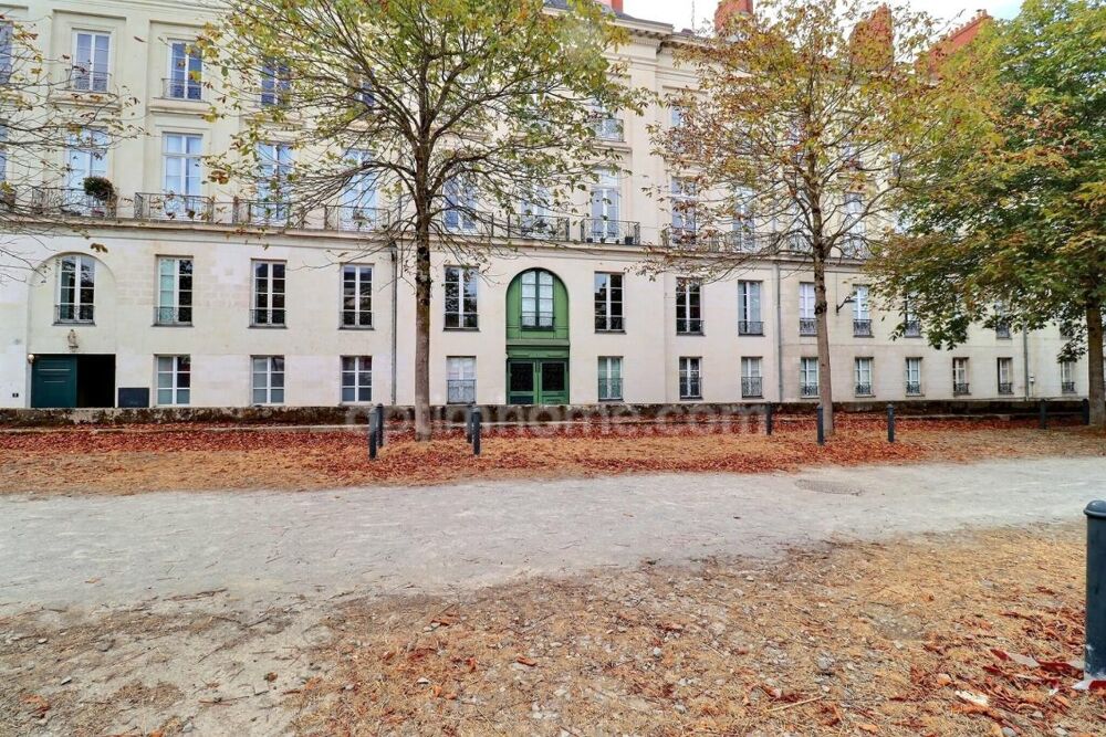 Vente Appartement EXCLUSIVITÉ - Appartement T2 59 m² au calme absolu avec terrasse de 16 m² - Nantes Centre (Rue Tournefort) Nantes