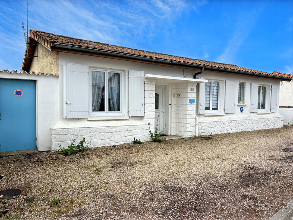 A VENDRE ROYAN MAISON DE PLAIN PIED Quatres chambres avec garage et atelier