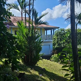  Maison � vendre 8 pi�ces 221 m�