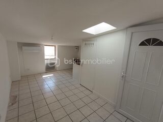  Immeuble � vendre 3 pi�ces 60 m� Saint andre de sangonis