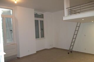  Appartement à louer 1 pièce 30 m²