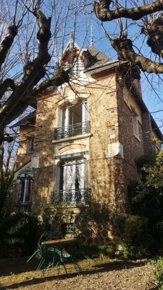  Proprit/chteau  vendre 8 pices 205 m