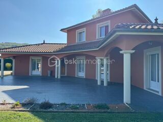  Maison  vendre 6 pices 141 m