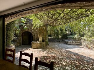  Maison à vendre 8 pièces 225 m²