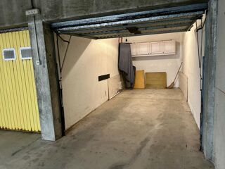  Parking / Garage  vendre 14 m