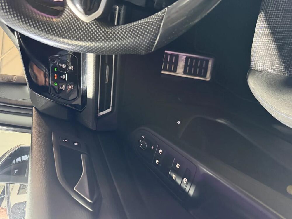 Golf VIII Hatchback GTE 1.4 TSi 16V 245 Plug in Hybrid DSG6 150 c 2020 occasion 85190 Venansault