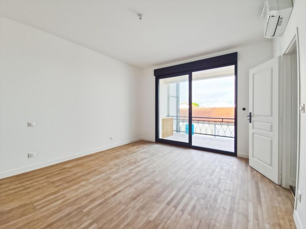 à vendre  Appartement La Rochelle (17000)