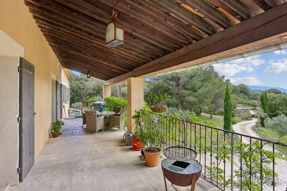 84800 LAGNES - Bastide - 12 pièces - VUE PANORAMIQUE - CALME - PISCINE -