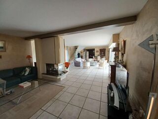  Maison à vendre 5 pièces 233 m²