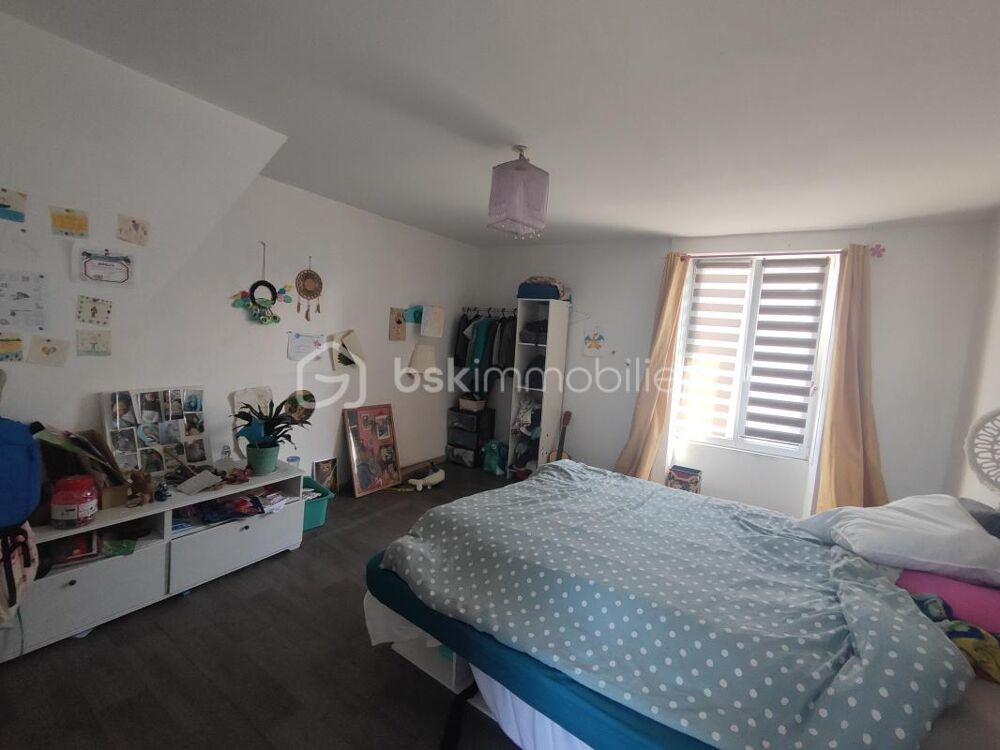 Vente Maison Maison 118m2. 4 chambres Saint etienne en cogles