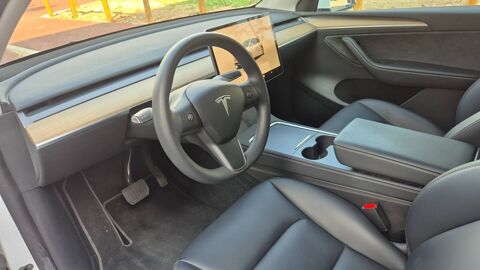 Model Y 275 Rwd Standard Range 2022 occasion 18000 Bourges