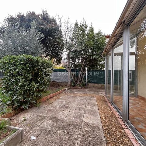   *** MAISON PLAIN-PIED - 2 CHAMBRES - BUREAU - JARDIN *** Maison - 4 pi�ce(s) - 65 m�