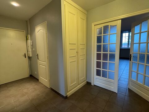  Appartement � louer 4 pi�ces 84 m�