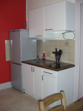  Appartement à louer 1 pièce 35 m²