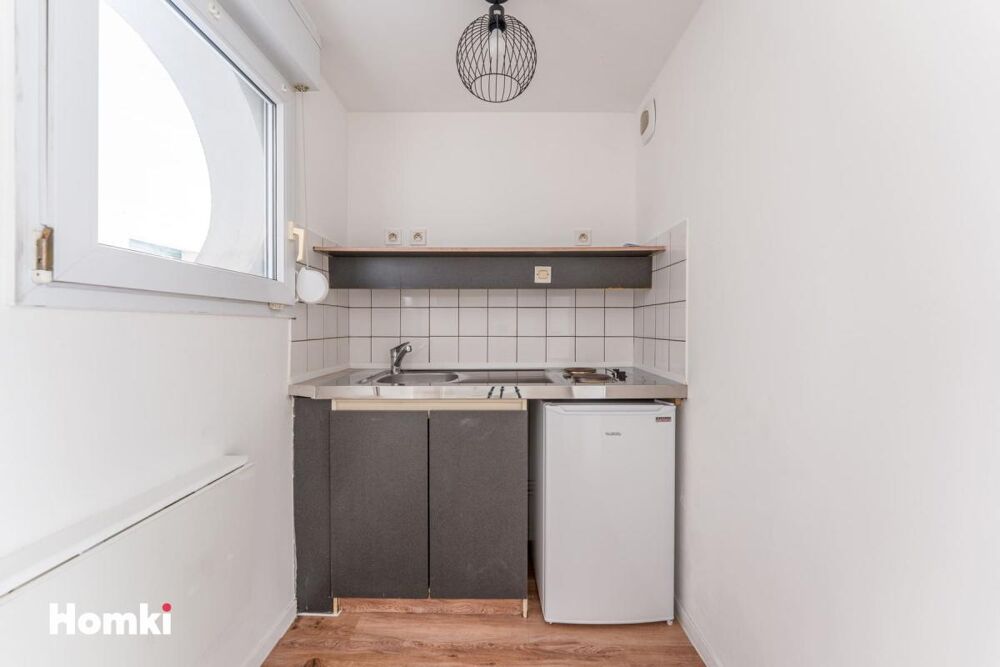 Vente Appartement NANTES - T1 MEUBLÉ AVEC PARKING – INVESTISSEMENT LOCATIF – PROCHE UNIVERSITÉS ET BOULEVARD MICHELET Nantes