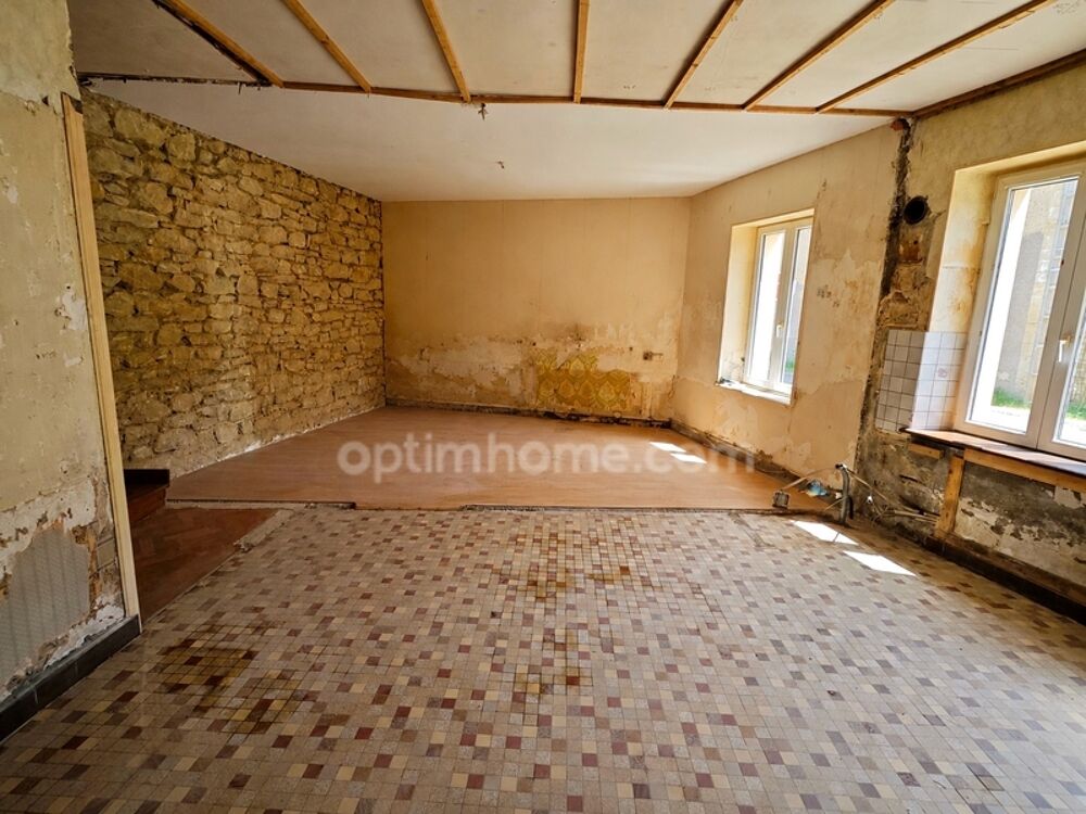 Vente Maison Maison de 83 m² à rénover avec terrain et garage à moins d'une heure de la frontière luxembourgeoise Buzy darmont