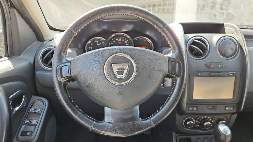 Duster 1.5 Blue dCi 115 Black Touch 2017 occasion 97421 Saint Louis