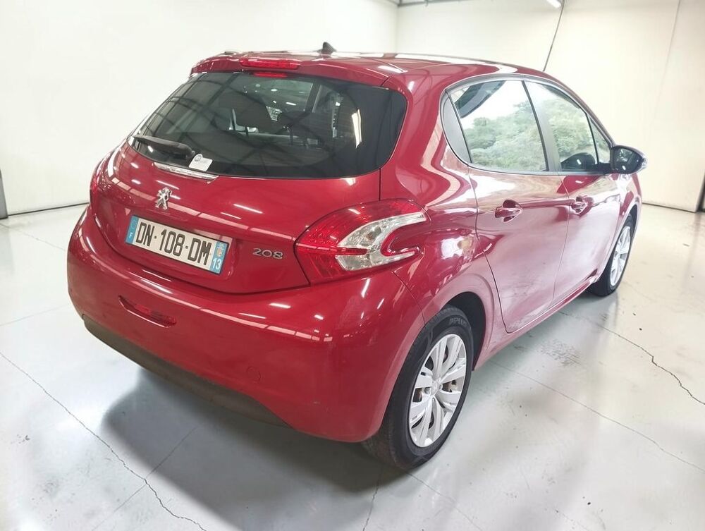 208 1.0 VTI 68 ACTIVE 5P 2015 occasion 06640 Saint-Jeannet