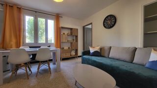  Appartement à louer 4 pièces 65 m²