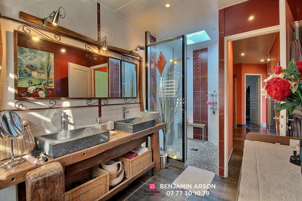 � vendre  Maison Le Bourget-du-Lac (73370)