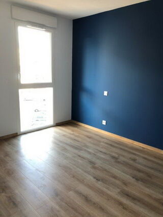  Appartement à louer 2 pièces 45 m²
