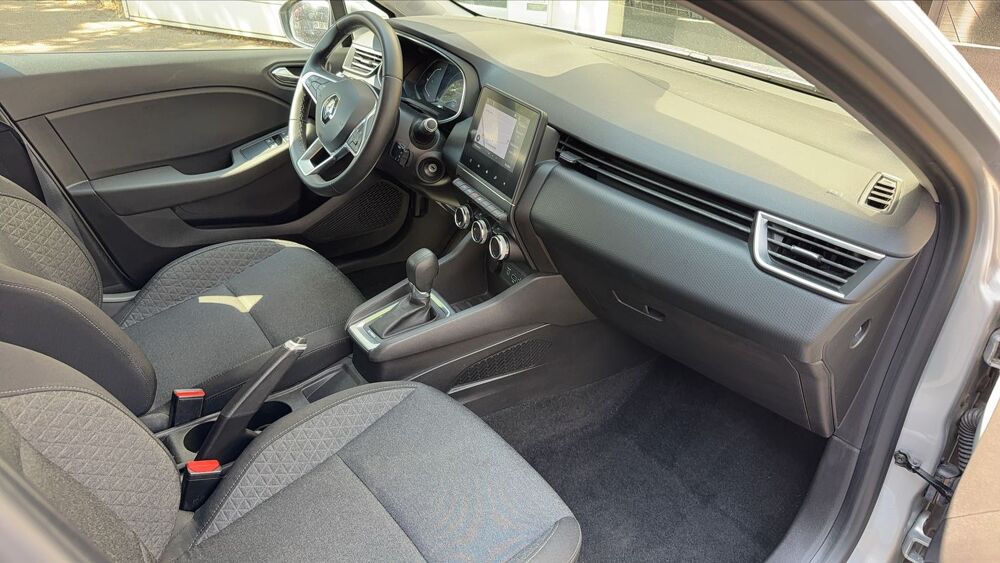 Clio 1.6 E-Tech 140 Hybrid EDC6 Business 2021 occasion 42100 Saint Etienne