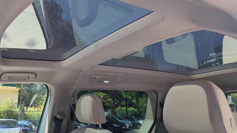 MULTIVAN Long 1.4 e TSi 218 Hybride DSG6 Life - Automatique 2022 occasion 75015 Paris