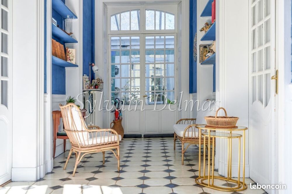 à vendre  Propriété/château Saint-Avertin (37550)