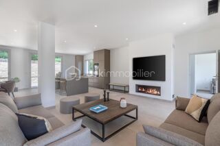  Villa � vendre 6 pi�ces 243 m�