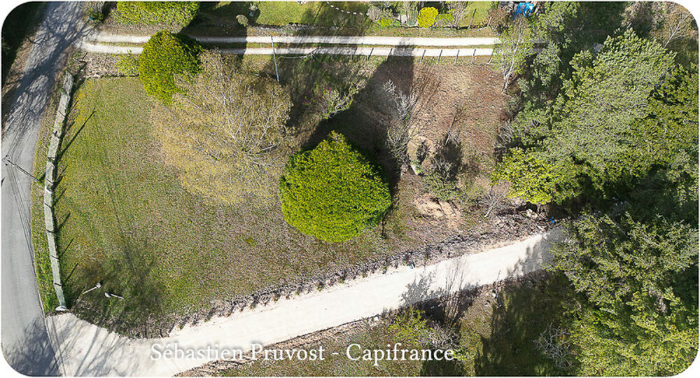 Vente Terrain Terrain à vendre Dordogne - CHANCELADE (24) 1400m2 avec chemin d'accès - Secteur recherché Chancelade