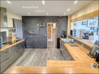  Maison à vendre 7 pièces 221 m²