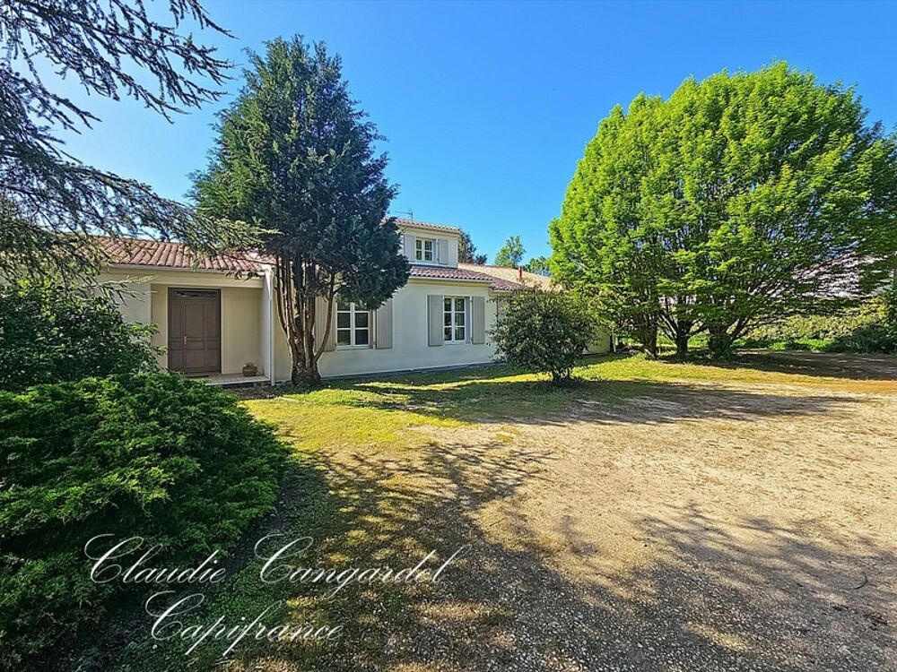 � vendre  Propri�t�/ch�teau La Rochelle (17000)