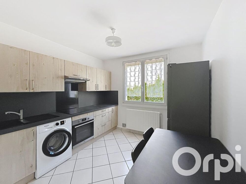 Location Appartement A louer appartement T3 meublé au 157 Rue du 8 Mai 1945 à Villeurbanne Villeurbanne