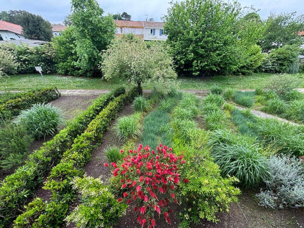 Vente Appartement Appartement à vendre 2 pièces BOUCAU (64) et place de parking sous-terrain Boucau