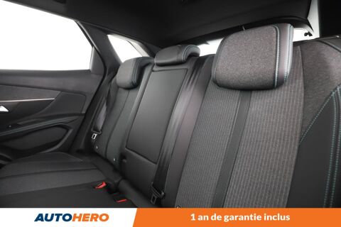3008 1.2 PureTech Allure Pack EAT8 130 ch 2023 occasion 92130 Issy-les-Moulineaux